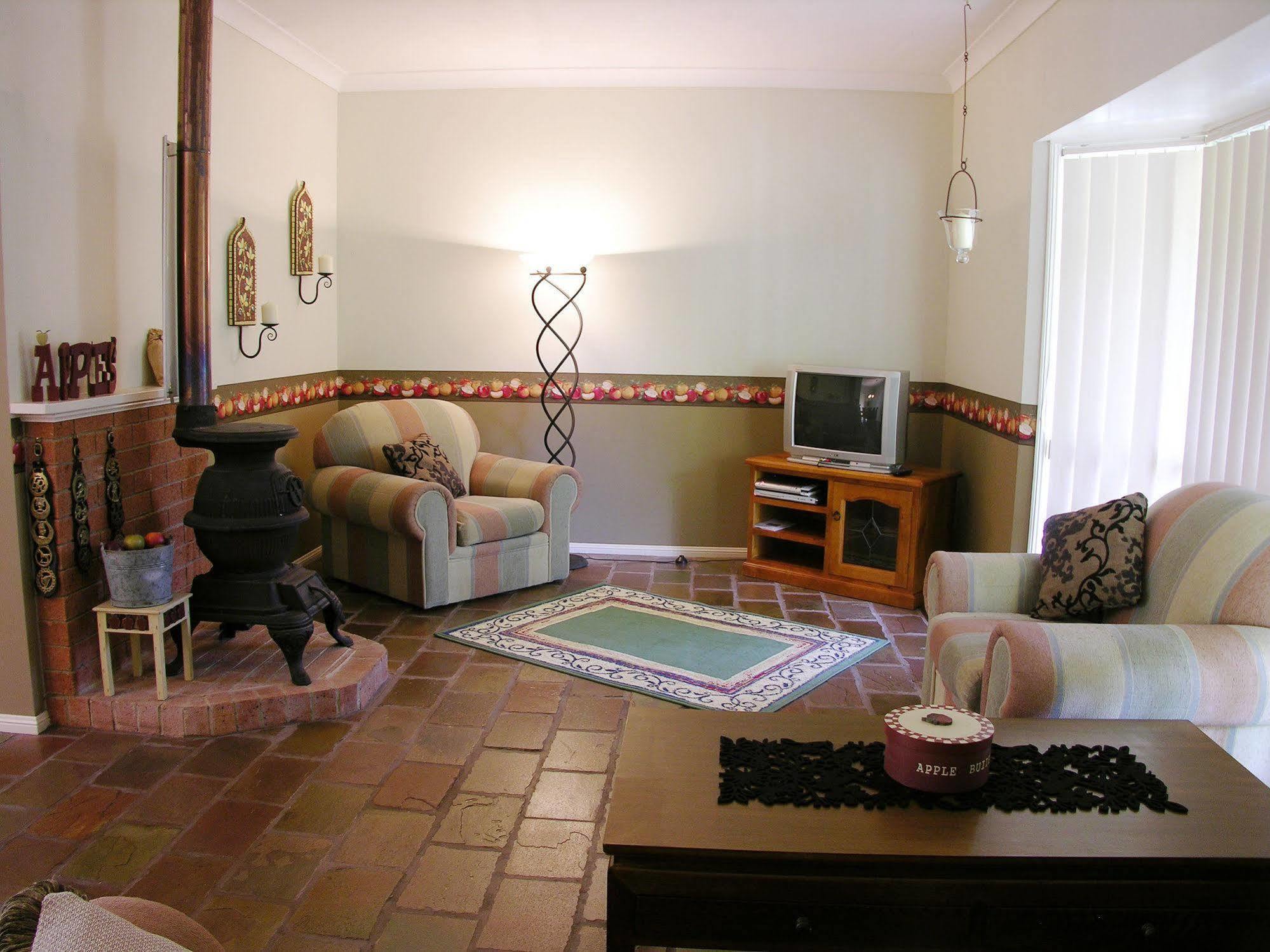 Apple Tree Cottage Монтвилл Экстерьер фото